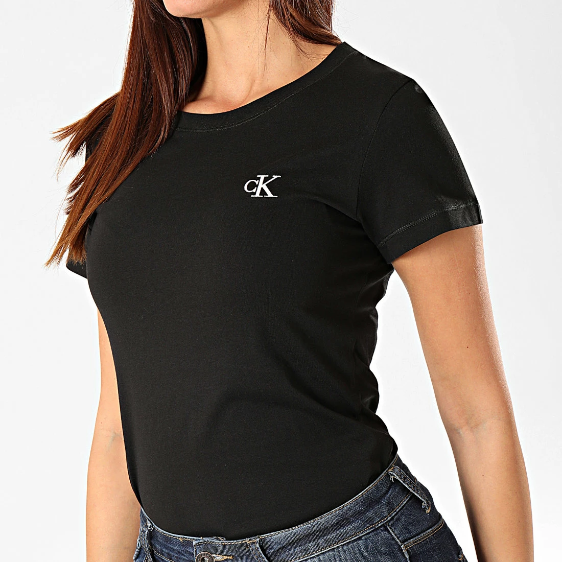 Vente flash ❤️ Tee 👕 Shirt Femme CK Embroidery 2883 Noir de Calvin Klein 🔔 1 Vente flash ❤️ Tee 👕 Shirt Femme CK Embroidery 2883 Noir de Calvin Klein 🔔
