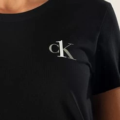 Coupon 🔔 Robe Tee 👚 Shirt Femme QS6358E Noir de Calvin Klein ✔️ 5 Coupon 🔔 Robe Tee 👚 Shirt Femme QS6358E Noir de Calvin Klein ✔️ -France Calvin Klein Soldes 2024 calvin klein 210739 QS6358E 001 20200227T114519 02