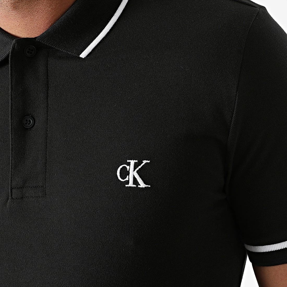 Nouveau ⌛ Polo Manches Courtes Slim Tipping 5603 Noir de Calvin Klein 😍 2 Nouveau ⌛ Polo Manches Courtes Slim Tipping 5603 Noir de Calvin Klein 😍 – Image 2