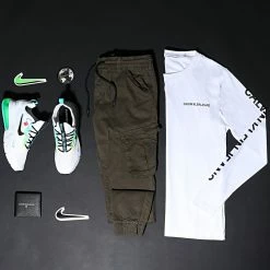 Meilleure vente 🔔 Tee 👚 Shirt Manches Longues Essential Institutional 6884 Blanc de Calvin Klein 😀 -France Calvin Klein Soldes 2024 calvin klein 232557 J30J316884 YAF 20200930T151413 05