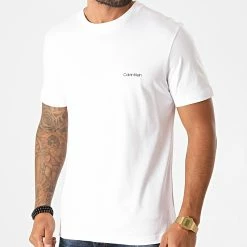 Offres 🥰 Tee 👕 Shirt Logo 4062 Blanc de Calvin Klein 😍