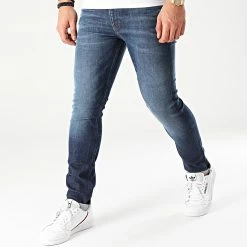 Meilleur prix 🔔 Jean Skinny 7658 Bleu Denim de Calvin Klein 👏