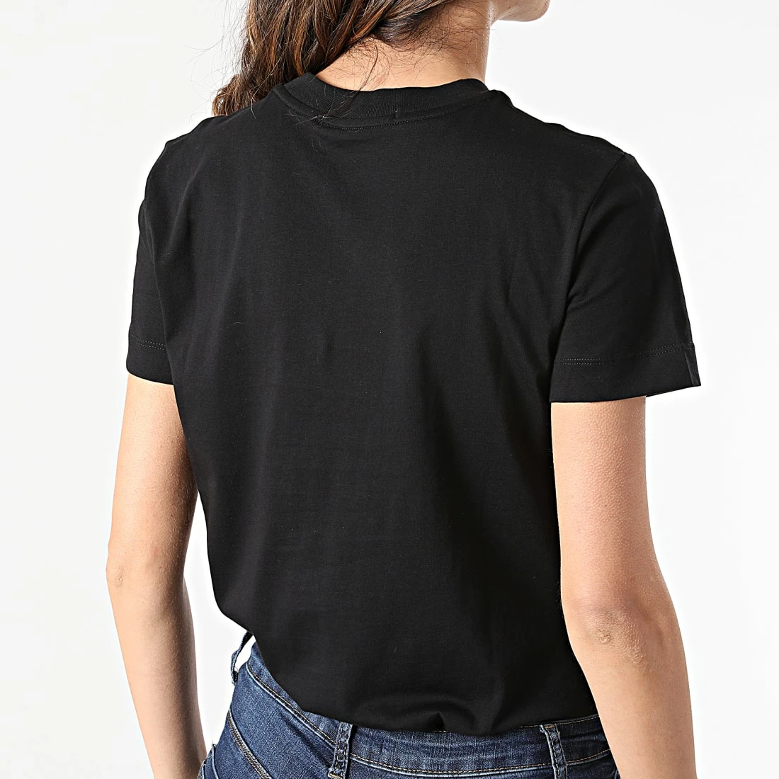 Meilleur prix 💯 Tee 👚 Shirt Femme Shrunken Institutional 6251 Noir de Calvin Klein 💯 4 Meilleur prix 💯 Tee 👚 Shirt Femme Shrunken Institutional 6251 Noir de Calvin Klein 💯 – Image 4