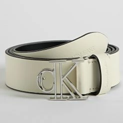 Bon marché ⭐ Ceinture Femme Outline Mono Plaque 8291 Beige Noir de Calvin Klein 😍