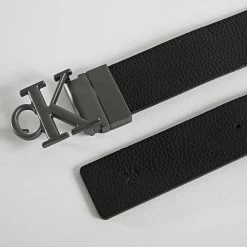 Budget ⭐ Ceinture Cuir Réversible Rounded Mono Plaque 7066 Noir Marron de Calvin Klein 👍 6 Budget ⭐ Ceinture Cuir Réversible Rounded Mono Plaque 7066 Noir Marron de Calvin Klein 👍 -France Calvin Klein Soldes 2024 calvin klein 269054 K50K507066 0GP 20210604T144159 03