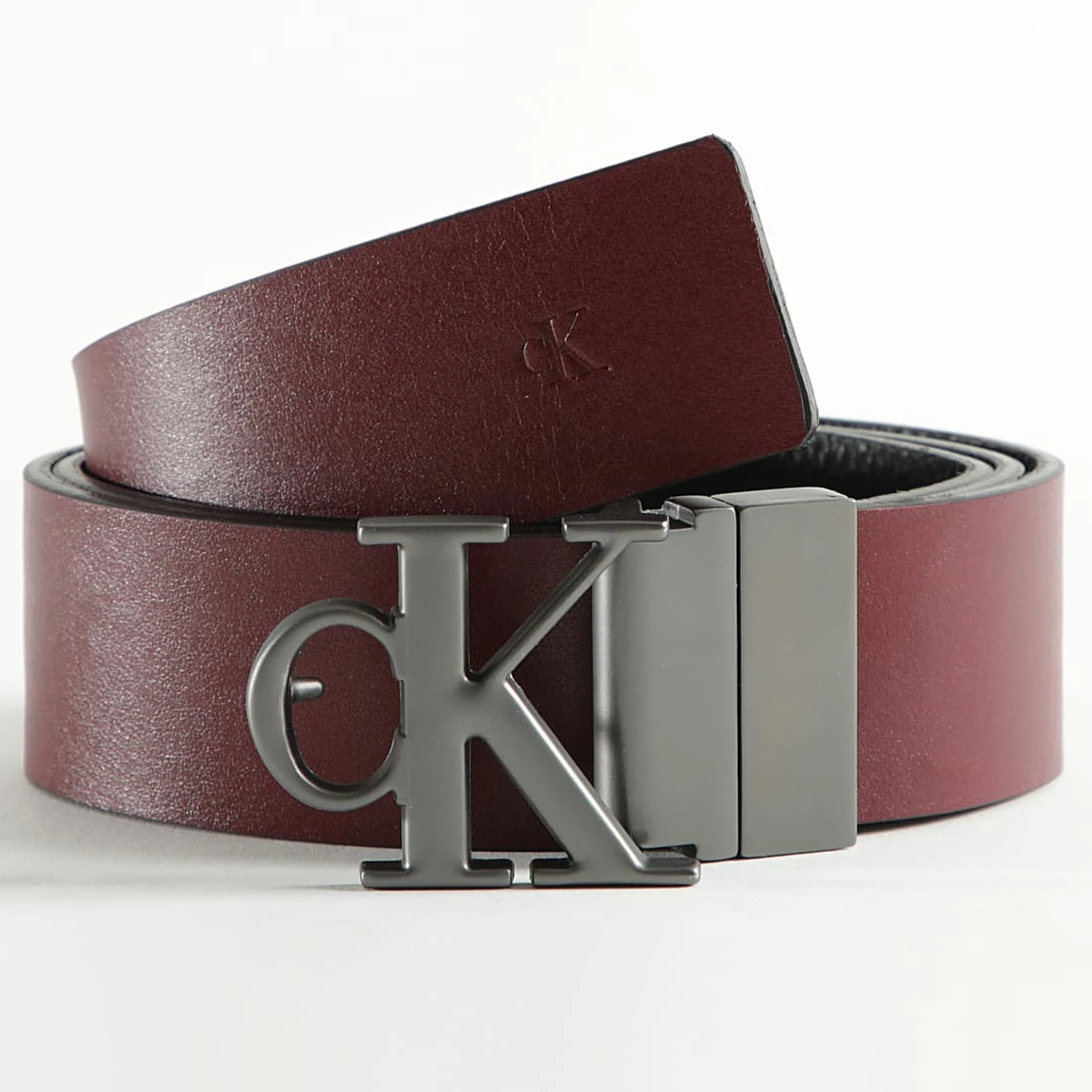 Budget ⭐ Ceinture Cuir Réversible Rounded Mono Plaque 7066 Noir Marron de Calvin Klein 👍 4 Budget ⭐ Ceinture Cuir Réversible Rounded Mono Plaque 7066 Noir Marron de Calvin Klein 👍 – Image 4