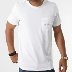 Top 10 ⭐ Tee 👚 Shirt Poche Monogram Embroidery 9098 Blanc de Calvin Klein 🔔 -France Calvin Klein Soldes 2024 calvin klein 270227 J30J319098 YAF 20210611T161325 03