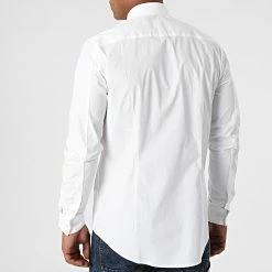 Remise 🛒 Chemise Manches Longues CK Chest Logo 9065 Blanc de Calvin Klein ⌛ -France Calvin Klein Soldes 2024 calvin klein 270274 J30J319065 YAF 20210621T092811 04