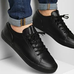 Tout neuf ✨ Baskets Essential Vulcanized Lace Up 0277 Triple Black de Calvin Klein ✔️