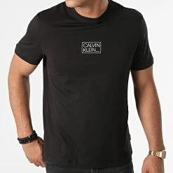 De gros 😍 Tee 👚 Shirt Chest Box Logo 7714 Noir de Calvin Klein ✔️ -France Calvin Klein Soldes 2024 calvin klein 277494 K10K107714 BEH 20210813T105519 03