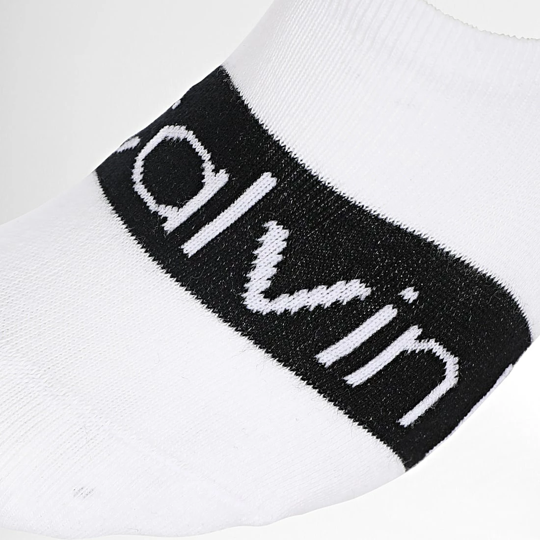 Meilleur prix 🛒 Lot De 2 Paires De Chaussettes 701218713 Blanc de Calvin Klein ⭐ 3 Meilleur prix 🛒 Lot De 2 Paires De Chaussettes 701218713 Blanc de Calvin Klein ⭐ – Image 3