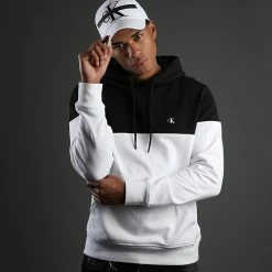 De gros 🛒 Sweat Capuche Colorblock Shadow 9364 Blanc Noir de Calvin Klein 😉 -France Calvin Klein Soldes 2024 calvin klein 280785 J30J319364 BEH 20211006T141529 05