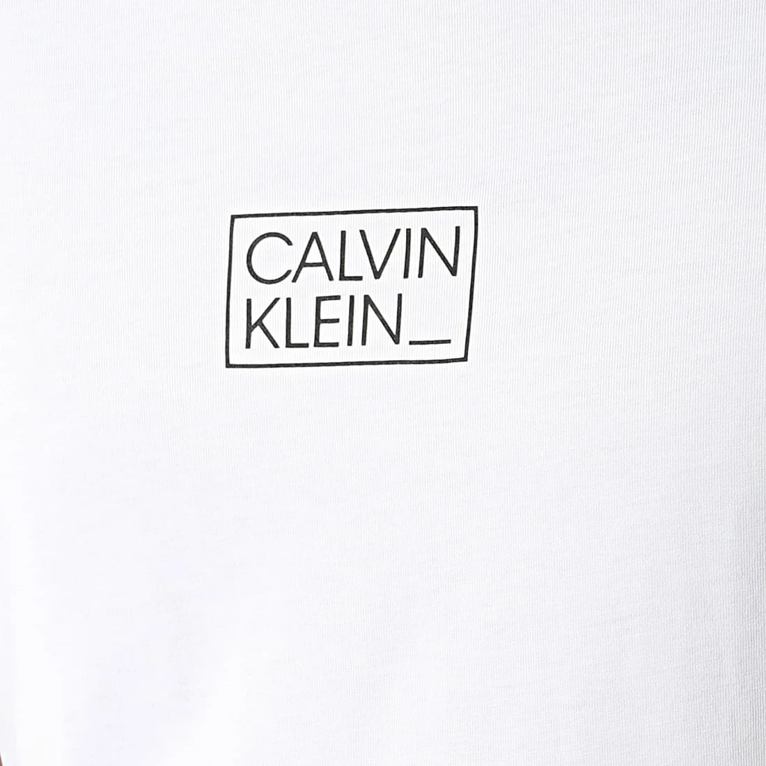Le moins cher 💯 Tee 👕 Shirt Chest Box Logo 7714 Blanc de Calvin Klein 🥰 2 Le moins cher 💯 Tee 👕 Shirt Chest Box Logo 7714 Blanc de Calvin Klein 🥰 – Image 2
