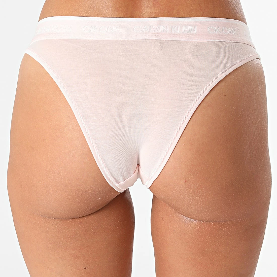 Grosses soldes 😉 String Femme QF6505E Rose de Calvin Klein 😍 2 Grosses soldes 😉 String Femme QF6505E Rose de Calvin Klein 😍 – Image 2