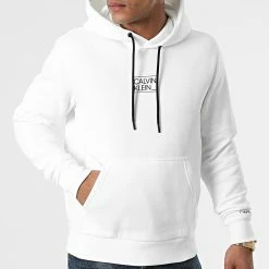 Meilleure vente 🎉 Sweat Capuche Small Box Logo 8181 Blanc de Calvin Klein ✨ -France Calvin Klein Soldes 2024 calvin klein 288648 K10K108181 YAF 20211015T162854 03