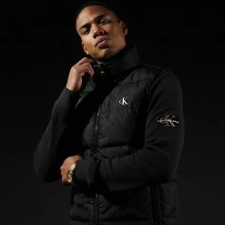 Les meilleures critiques de ✔️ Doudoune Sans Manches 9055 Noir de Calvin Klein 🧨 -France Calvin Klein Soldes 2024 calvin klein 288986 J30J319055 BEH 20211201T093010 06