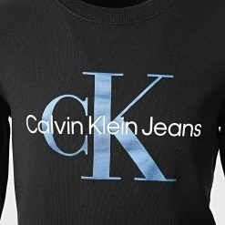 Grosses soldes 🥰 Sweat Crewneck Enfant Monogram Logo 0265 Noir de Calvin Klein 😀 -France Calvin Klein Soldes 2024 calvin klein 290871 IU0IU00265 0IO 20211115T153302 02