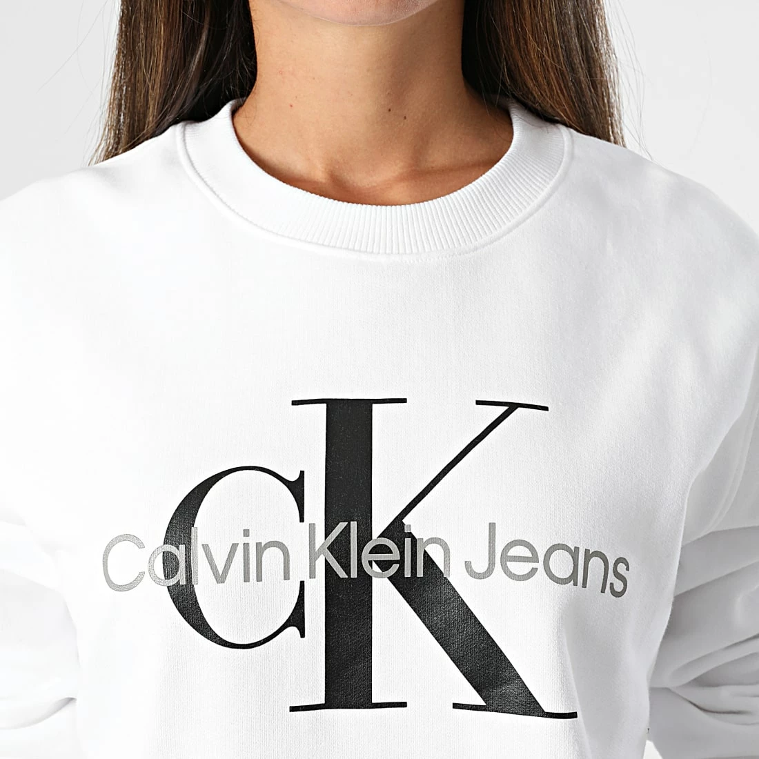 Sortie 🎉 Sweat Crewneck Femme Core Monogram 9140 Blanc de Calvin Klein 🛒 2 Sortie 🎉 Sweat Crewneck Femme Core Monogram 9140 Blanc de Calvin Klein 🛒 – Image 2