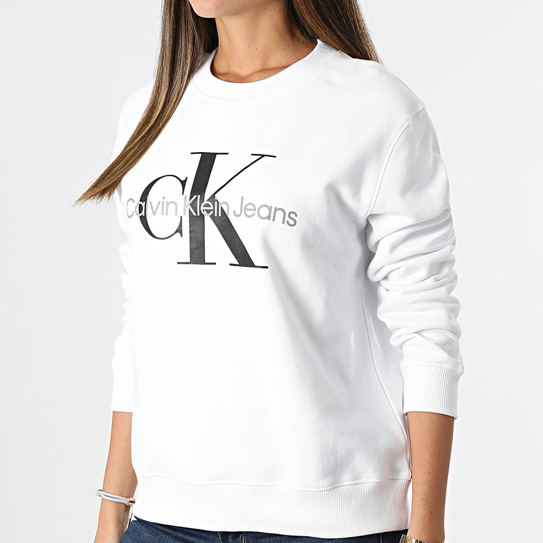 Sortie 🎉 Sweat Crewneck Femme Core Monogram 9140 Blanc de Calvin Klein 🛒 3 Sortie 🎉 Sweat Crewneck Femme Core Monogram 9140 Blanc de Calvin Klein 🛒 – Image 3