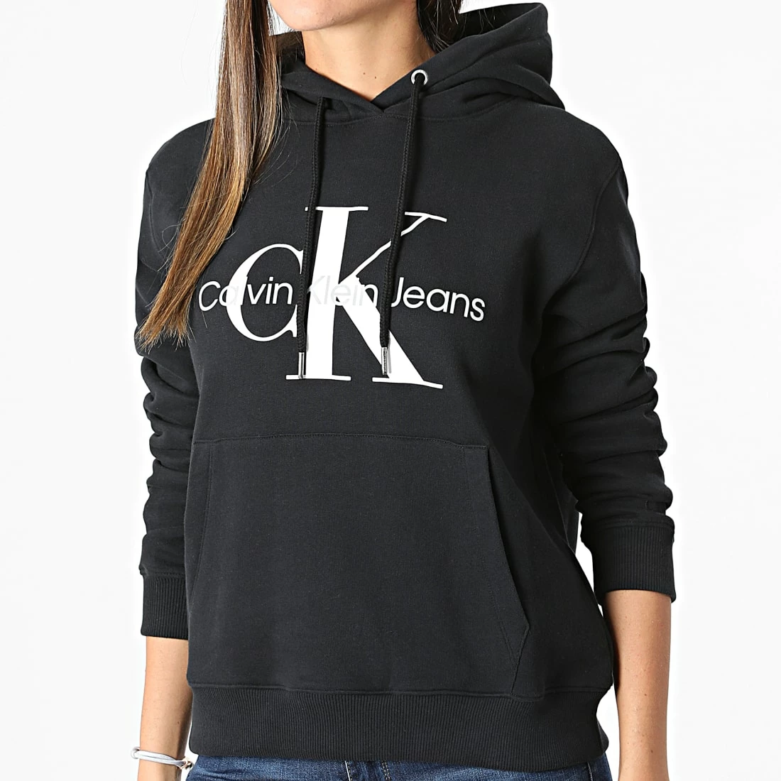 Coupon 😉 Sweat Capuche Femme Core Monogram 9141 Noir de Calvin Klein 💯 3 Coupon 😉 Sweat Capuche Femme Core Monogram 9141 Noir de Calvin Klein 💯 – Image 3