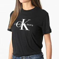 Bon marché 🤩 Tee 👕 Shirt Femme Core Monogram 9142 Noir de Calvin Klein 💯 -France Calvin Klein Soldes 2024 calvin klein 291316 J20J219142 BEH 20211122T085659 03