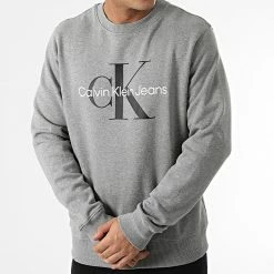 Coupon ✨ Sweat Crewneck Core Monogram 0933 Gris Chiné de Calvin Klein ✔️ -France Calvin Klein Soldes 2024 calvin klein 291327 J30J320933 P2D 20211118T142930 03