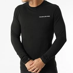 Acheter 🔔 Tee 👕 Shirt A Manches Longues 9956 Noir de Calvin Klein 👏 -France Calvin Klein Soldes 2024 calvin klein 292678 J30J319956 0GN 20211129T093046 03