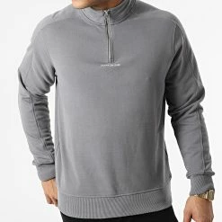 Meilleur prix 😍 Sweat A Col Zippé 9695 Gris de Calvin Klein 🎁 -France Calvin Klein Soldes 2024 calvin klein 293051 J30J319695 PTP 20211129T091513 03