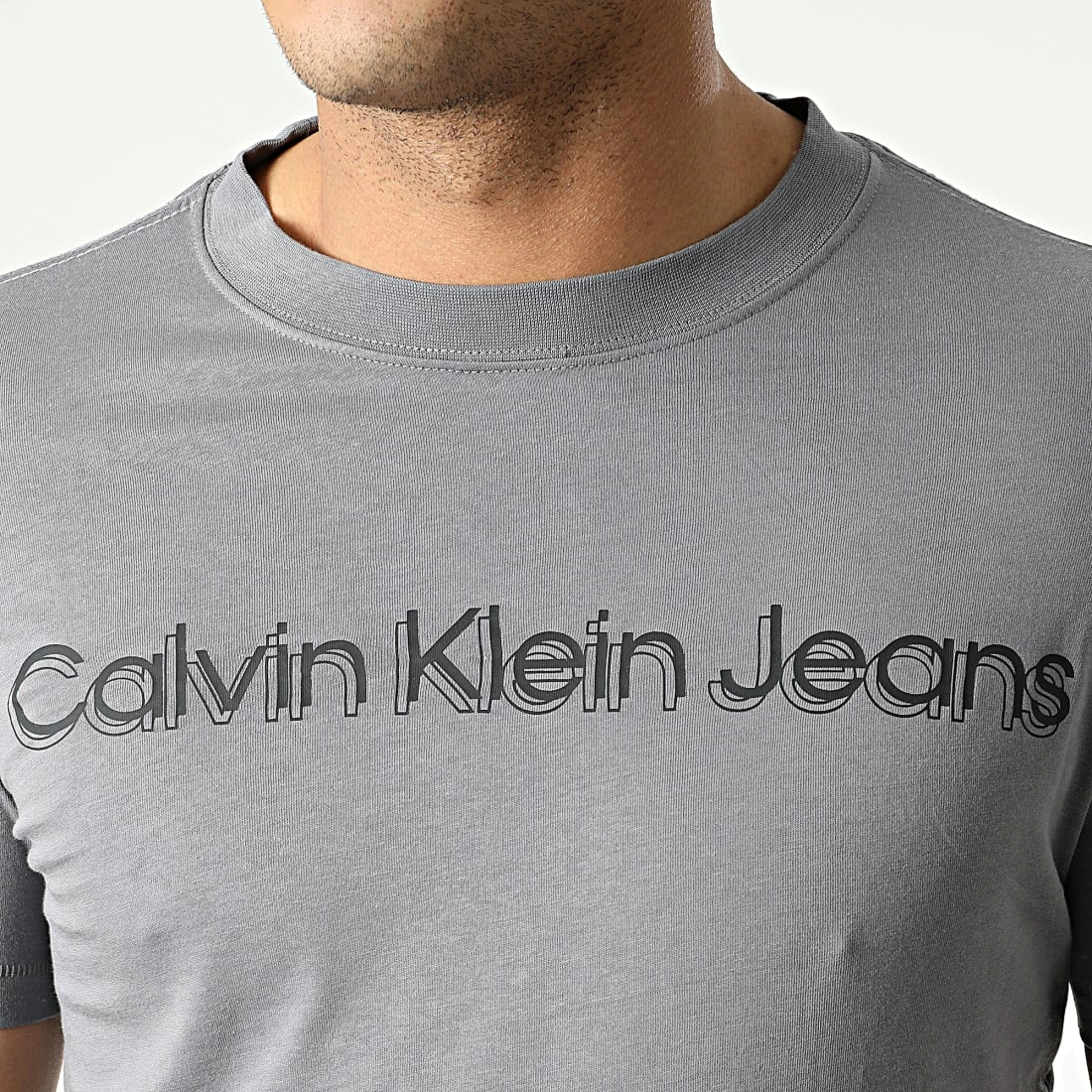 Promo 🔔 Tee 👕 Shirt 9714 Gris de Calvin Klein 🎉 2 Promo 🔔 Tee 👕 Shirt 9714 Gris de Calvin Klein 🎉 – Image 2