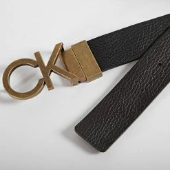 Offres 🌟 Ceinture Réversible Adjustable CK Metal Gold 8159 Noir de Calvin Klein ⭐ -France Calvin Klein Soldes 2024 calvin klein 293361 K50K508159 BAX 20211202T151156 03