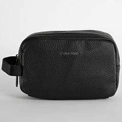 Sortie ✨ Trousse De Toilette Warmth Washbag 7981 Noir de Calvin Klein ✔️