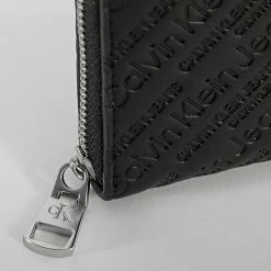 Nouveau 👏 Portefeuille Femme Sculpted Print 8962 Noir de Calvin Klein 🎁 -France Calvin Klein Soldes 2024 calvin klein 294274 K60K608962 01A 20211208T163210 03