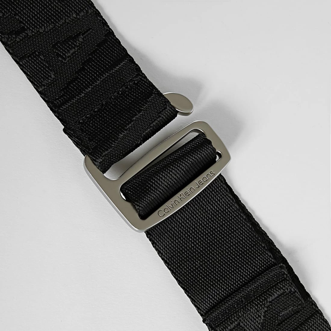 Grosses soldes 😀 Ceinture Slider Webbing 8233 Noir de Calvin Klein 🌟 2 Grosses soldes 😀 Ceinture Slider Webbing 8233 Noir de Calvin Klein 🌟 – Image 2