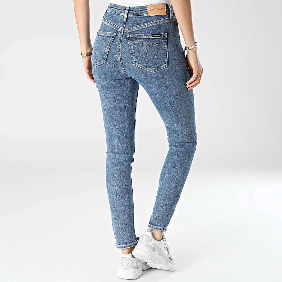 Nouveau 🔔 Jean Skinny Femme 5787 Bleu Denim de Calvin Klein 🧨 4 Nouveau 🔔 Jean Skinny Femme 5787 Bleu Denim de Calvin Klein 🧨 – Image 4