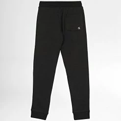 Offres 💯 Pantalon Jogging Enfant Institutional Hero Logo 1150 Noir de Calvin Klein ✔️ -France Calvin Klein Soldes 2024 calvin klein 295111 IB0IB01150 BEH 20211215T163024 04