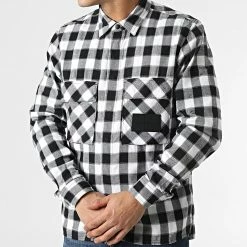 De gros 🎁 Surchemise A Carreaux Buffalo Check 0345 Noir Blanc de Calvin Klein 😀 6 De gros 🎁 Surchemise A Carreaux Buffalo Check 0345 Noir Blanc de Calvin Klein 😀 -France Calvin Klein Soldes 2024 calvin klein 295662 J30J320345 BEH 20211217T162917 03