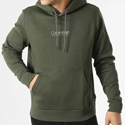 Acheter 🛒 Sweat Capuche Coordinates Logo 8057 Vert Kaki de Calvin Klein 😀 6 Acheter 🛒 Sweat Capuche Coordinates Logo 8057 Vert Kaki de Calvin Klein 😀 -France Calvin Klein Soldes 2024 calvin klein 295801 K10K108057 MRZ 20211217T163848 03