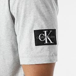 Offres ⭐ Tee 👚 Shirt Monogram Sleeve Badge 4051 Gris Chiné de Calvin Klein 🌟 5 Offres ⭐ Tee 👚 Shirt Monogram Sleeve Badge 4051 Gris Chiné de Calvin Klein 🌟 -France Calvin Klein Soldes 2024 calvin klein 296658 J30J314051 P01 20220106T155714 02