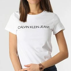 Meilleur prix 😉 Lot De 2 Tee 👚 Shirts Femme 9734 Blanc Bleu Clair de Calvin Klein 🌟 -France Calvin Klein Soldes 2024 calvin klein 297636 J20J216466 C1U 20220201T154654 06