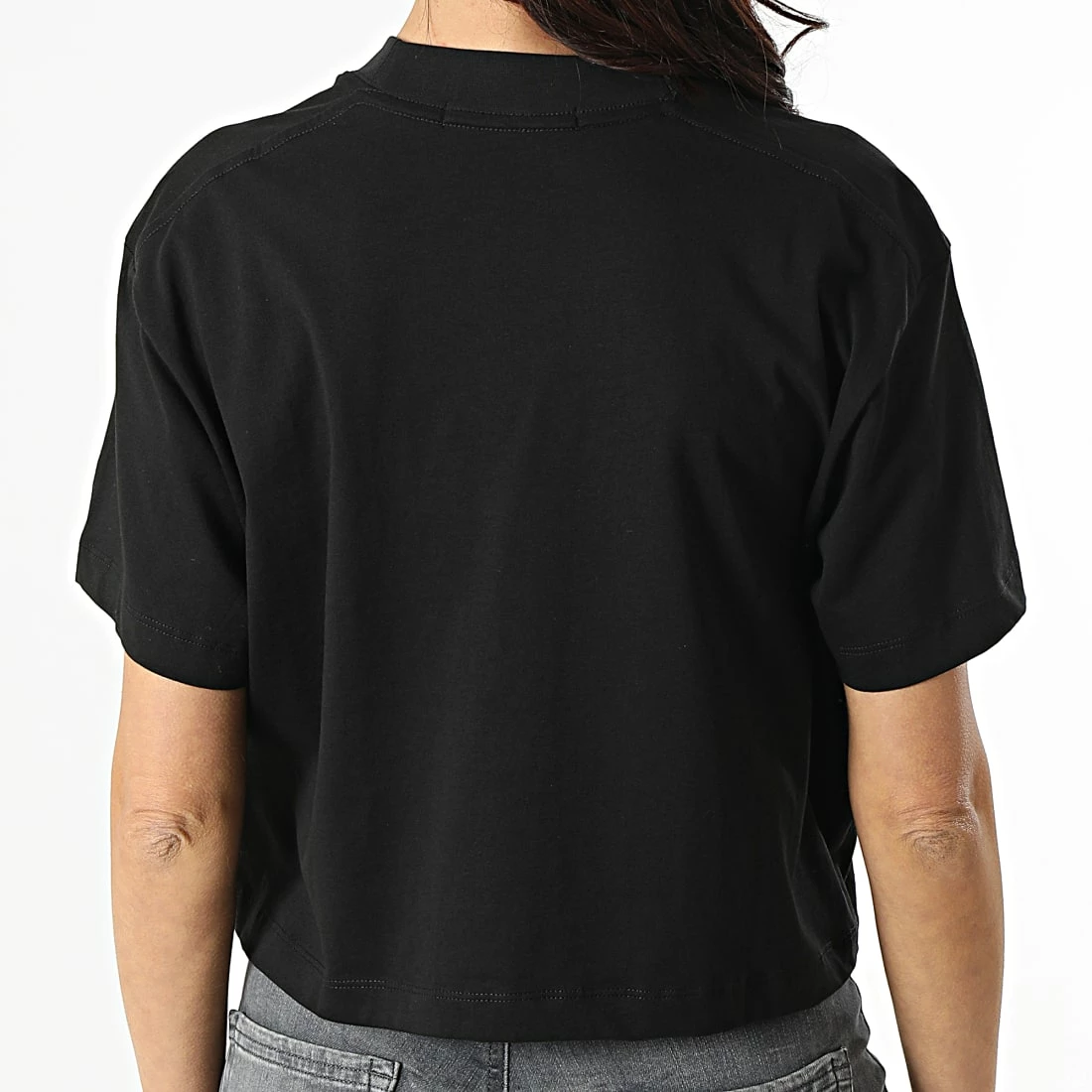 Meilleur prix 💯 Tee 👚 Shirt Femme Crop 7709 Noir de Calvin Klein 🤩 4 Meilleur prix 💯 Tee 👚 Shirt Femme Crop 7709 Noir de Calvin Klein 🤩 – Image 4