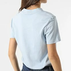 Meilleure affaire 😀 Tee 👕 Shirt Femme 7711 Bleu Clair de Calvin Klein 🔔 -France Calvin Klein Soldes 2024 calvin klein 297650 J20J217711 C1U 20220201T154804 04