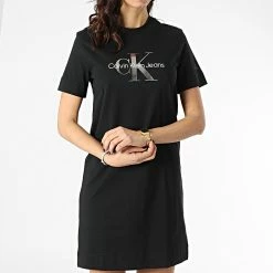 Budget 😉 Robe Tee 👚 Shirt Femme Gunmetal Monogram 7755 Noir de Calvin Klein ❤️ -France Calvin Klein Soldes 2024 calvin klein 297672 J20J217755 BEH 20220125T160808 03
