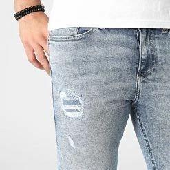 Nouveau 😀 Jean Skinny 9867 Bleu Wash de Calvin Klein 👏 -France Calvin Klein Soldes 2024 calvin klein 297886 J30J319867 1A4 20220113T142608 03