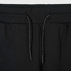 Les meilleures critiques de 👏 Pantalon Jogging Enfant A Bandes Punto Logo 1187 Noir de Calvin Klein 😉 -France Calvin Klein Soldes 2024 calvin klein 298437 IB0IB01187 BEH 20220126T160916 03