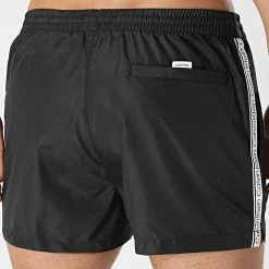 Les meilleures critiques de ✨ Short De Bain A Bandes 0699 Noir de Calvin Klein ⌛ 5 Les meilleures critiques de ✨ Short De Bain A Bandes 0699 Noir de Calvin Klein ⌛ -France Calvin Klein Soldes 2024 calvin klein 298613 KM0KM00699 BEH 20220329T081804 03