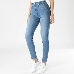Bon marché 🔔 Jean Skinny Femme 7891 Bleu Denim de Calvin Klein ✔️