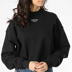 Tout neuf 😉 Sweat Crewneck Femme Stacked Logo Mockneck 8174 Noir de Calvin Klein 🎉 -France Calvin Klein Soldes 2024 calvin klein 299362 J20J218174 BEH 20220125T160546 03