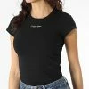 Offres 💯 Tee 👕 Shirt Femme Stacked Logo 8707 Noir de Calvin Klein ❤️