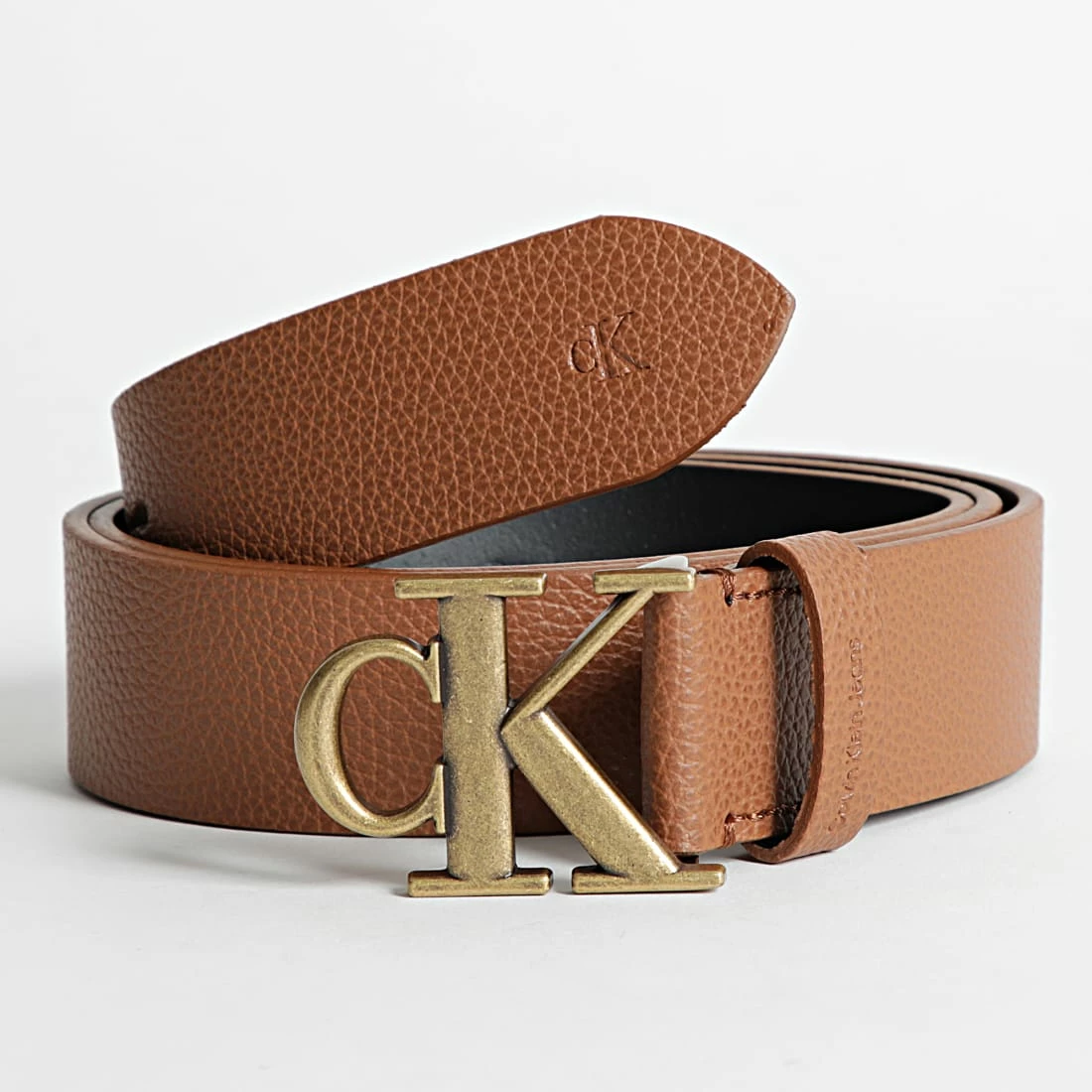 Budget 🛒 Ceinture Mono Hardware 8892 Marron de Calvin Klein 💯 1 Budget 🛒 Ceinture Mono Hardware 8892 Marron de Calvin Klein 💯