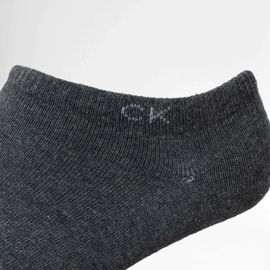 Tout neuf 💯 Lot De 2 Paires De Chaussettes 701218707 Gris Anthracite de Calvin Klein 💯 2 Tout neuf 💯 Lot De 2 Paires De Chaussettes 701218707 Gris Anthracite de Calvin Klein 💯 – Image 2